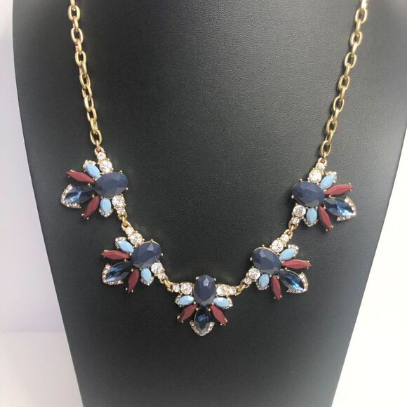 279 J. Crew Goldtone Vintage look statement necklace 18"-21" Blues reds - Picture 1 of 2
